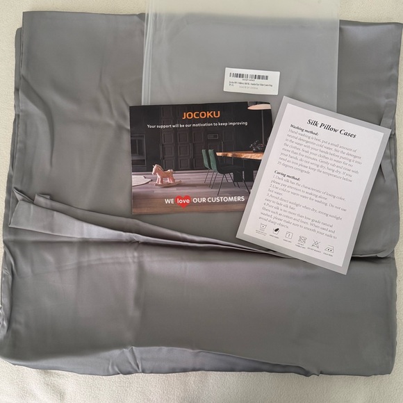 Luxurious silk Gray/silver Pillowcase Set size queen - Picture 6 of 12